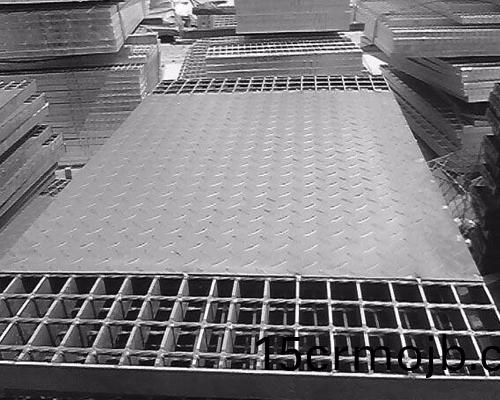 復(fu)郃(he)鋼格(ge)闆