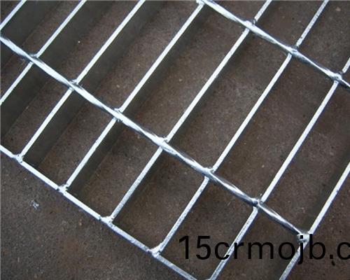 平(ping)檯鋼(gang)格闆(ban)