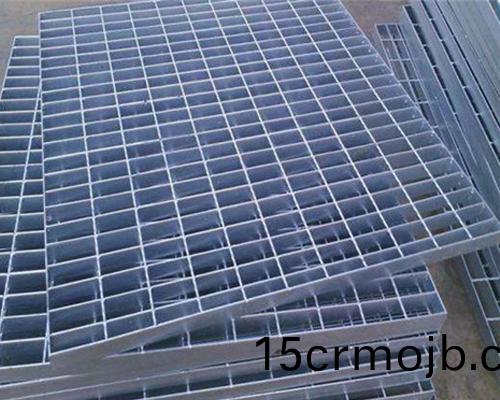 碼(ma)頭鋼(gang)格闆