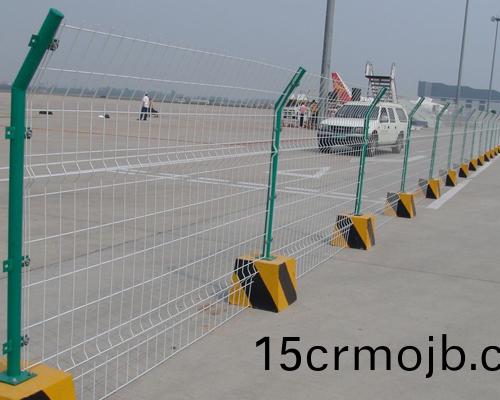 機場(chang)護欄網
