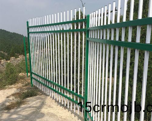 鋅(xin)鋼護(hu)欄網(wang)案例(li)