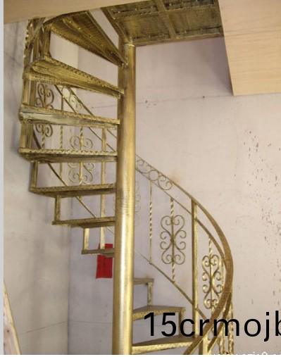 鐵藝(yi)樓梯圖片